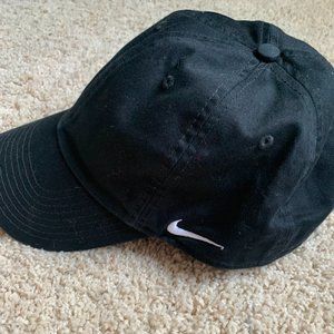 Nike all black hat
